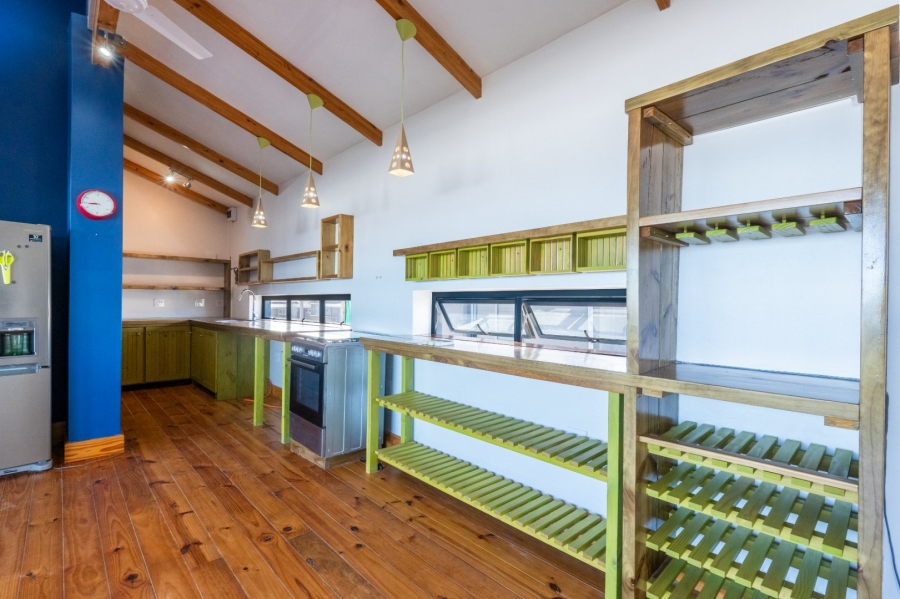 4 Bedroom Property for Sale in Kleinkrantz Western Cape